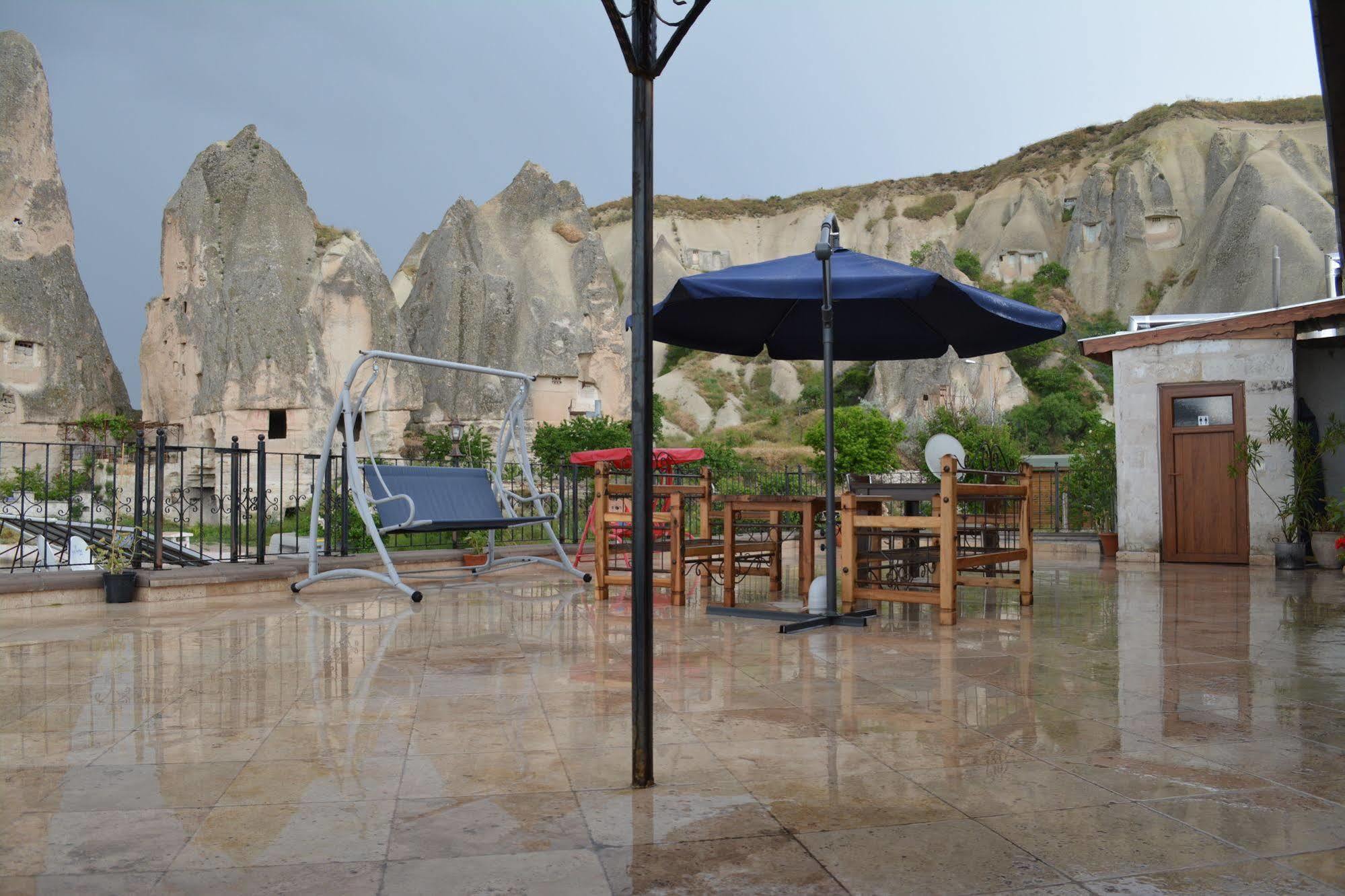 Cappadocia Stone Palace Goreme Exterior photo